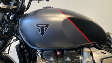 Triumph Bonneville Bobber 1200 (26MY)